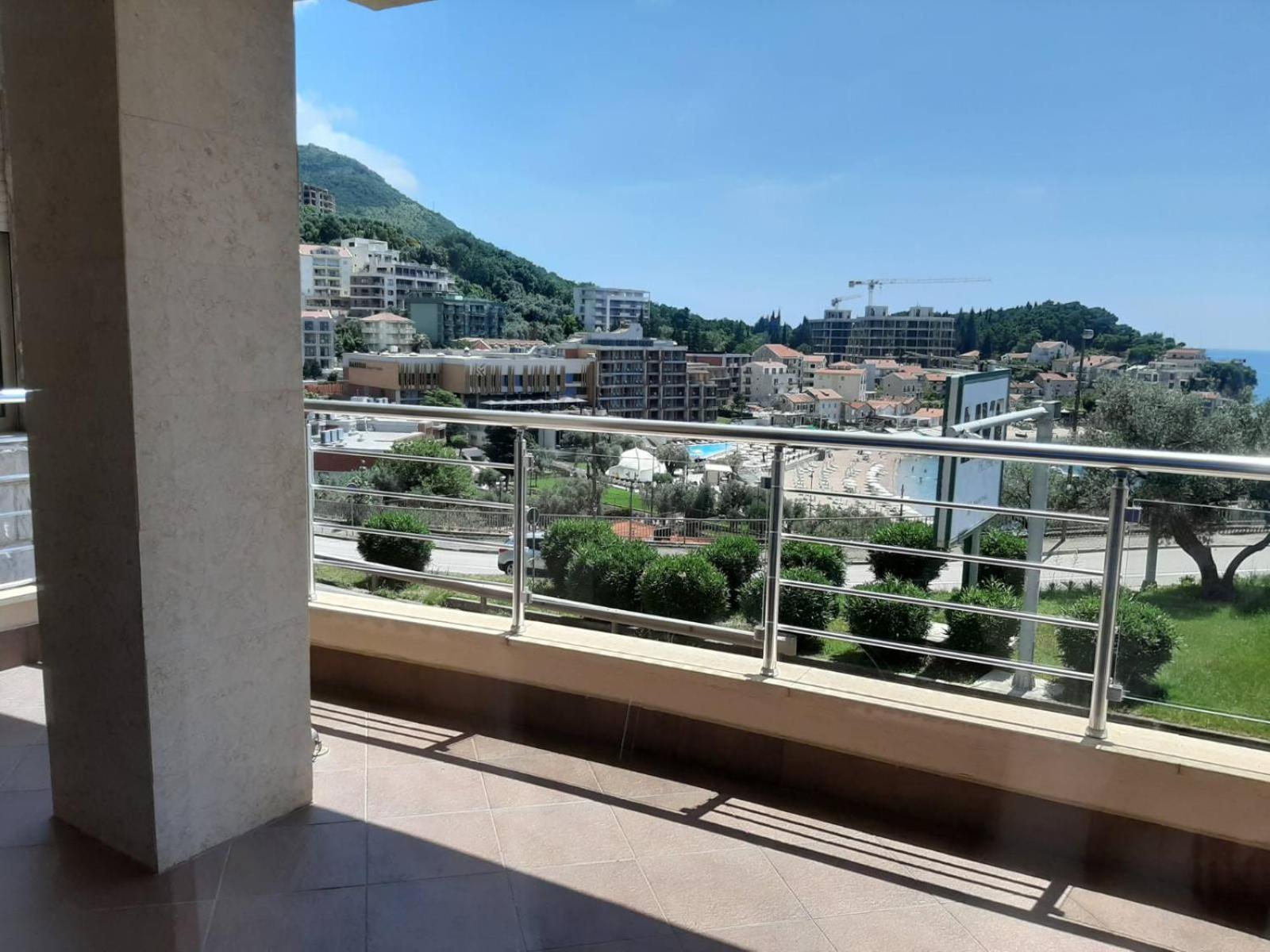 Apartments Rino Lux 스베티스테판 객실 사진