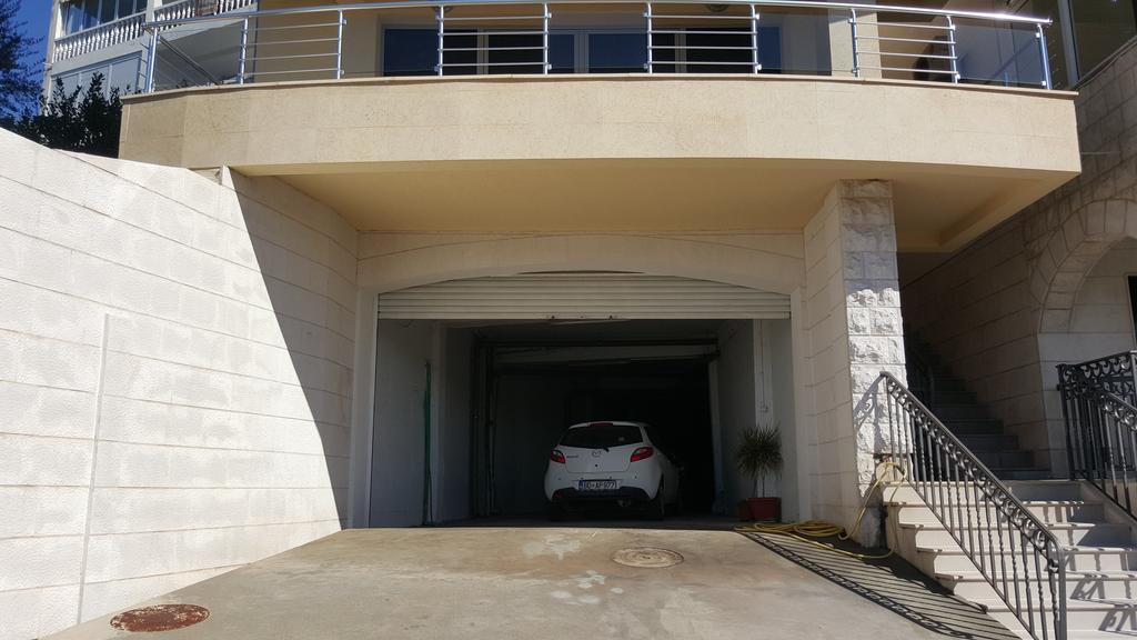 Apartments Rino Lux 스베티스테판 외부 사진