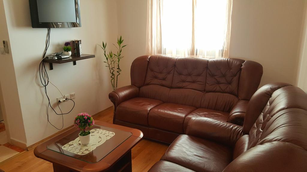 Apartments Rino Lux 스베티스테판 외부 사진
